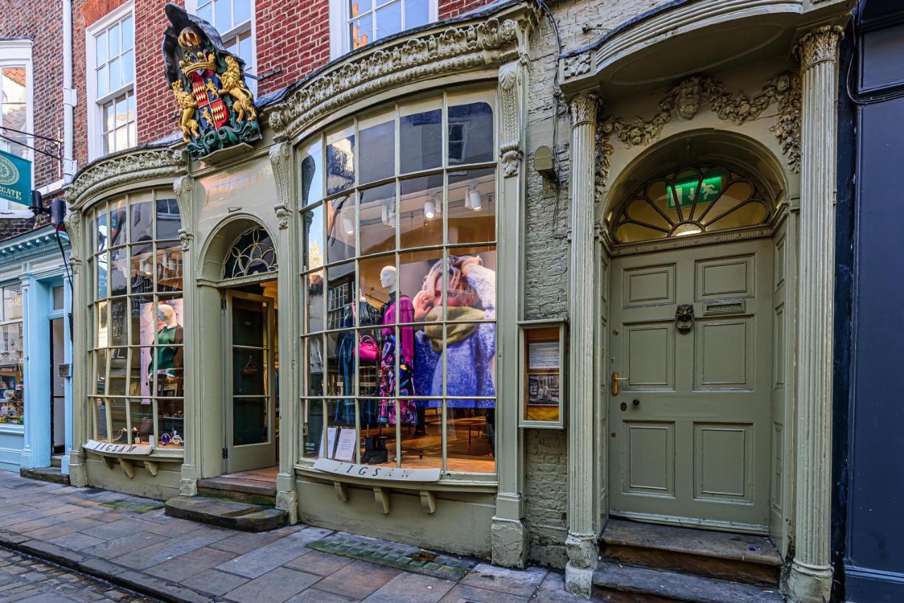 Apartment 37a Stonegate Loft *
