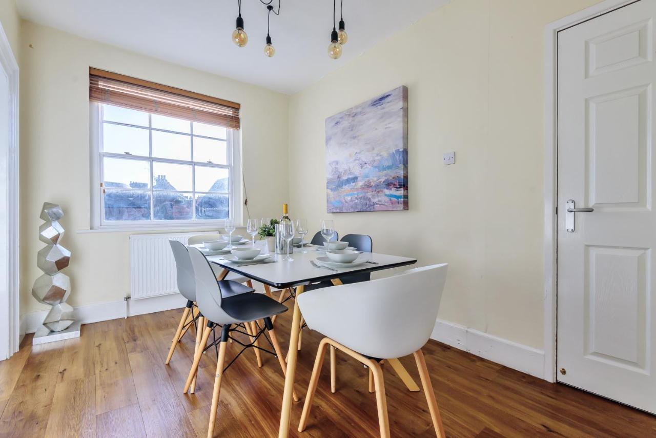 37a Stonegate Loft